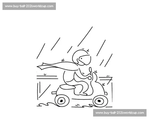 骑行转弯不减速酿事故：雨天、夜间更危险，这些案例和技巧要牢记